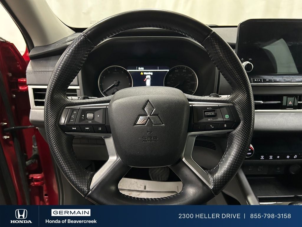 2023 Mitsubishi Outlander SE