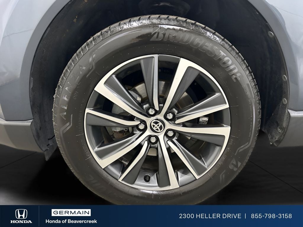 2021 Toyota Venza LE