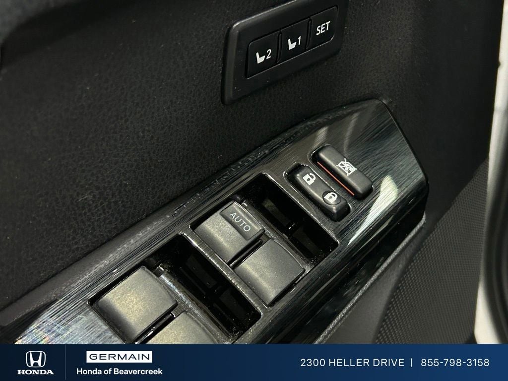 2017 Toyota RAV4 Hybrid Limited