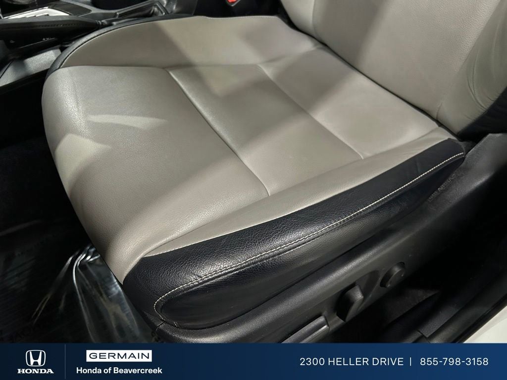 2017 Toyota RAV4 Hybrid Limited