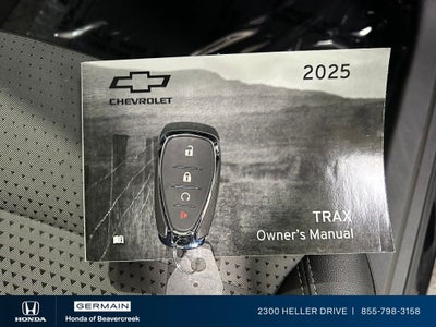 2025 Chevrolet Trax LT
