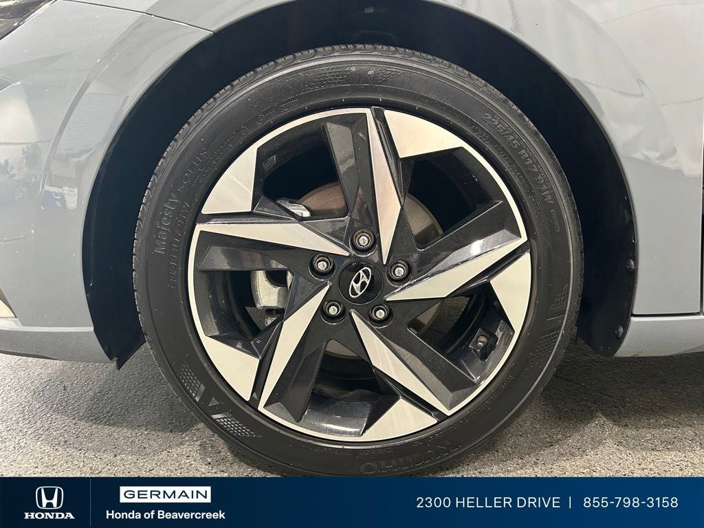 2022 Hyundai Elantra Limited