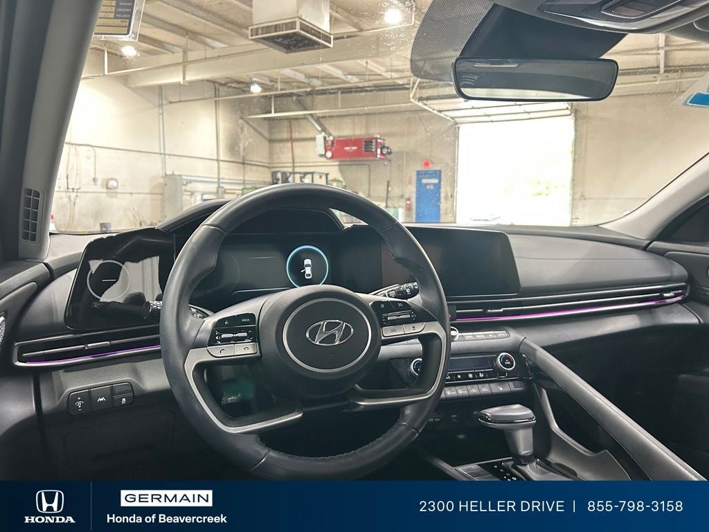 2022 Hyundai Elantra Limited