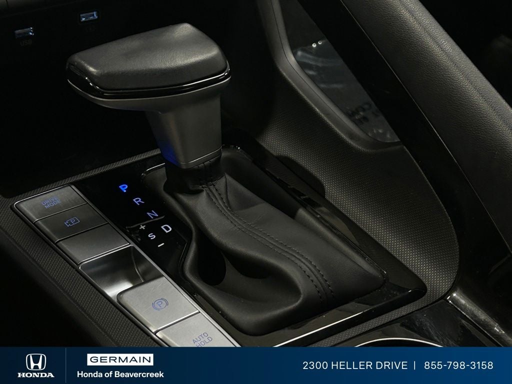 2022 Hyundai Elantra Limited