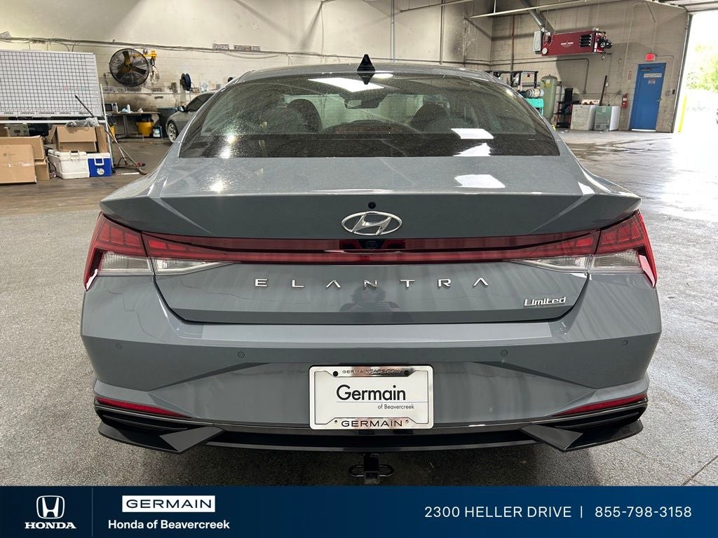 2022 Hyundai Elantra Limited