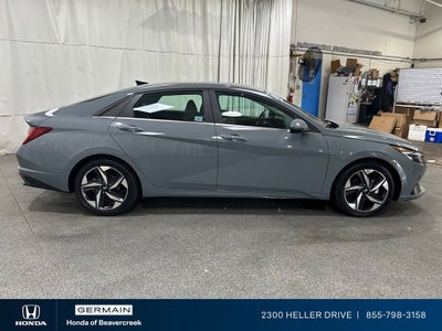 2022 Hyundai Elantra Limited