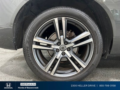 2019 Volvo XC60 T5 Momentum