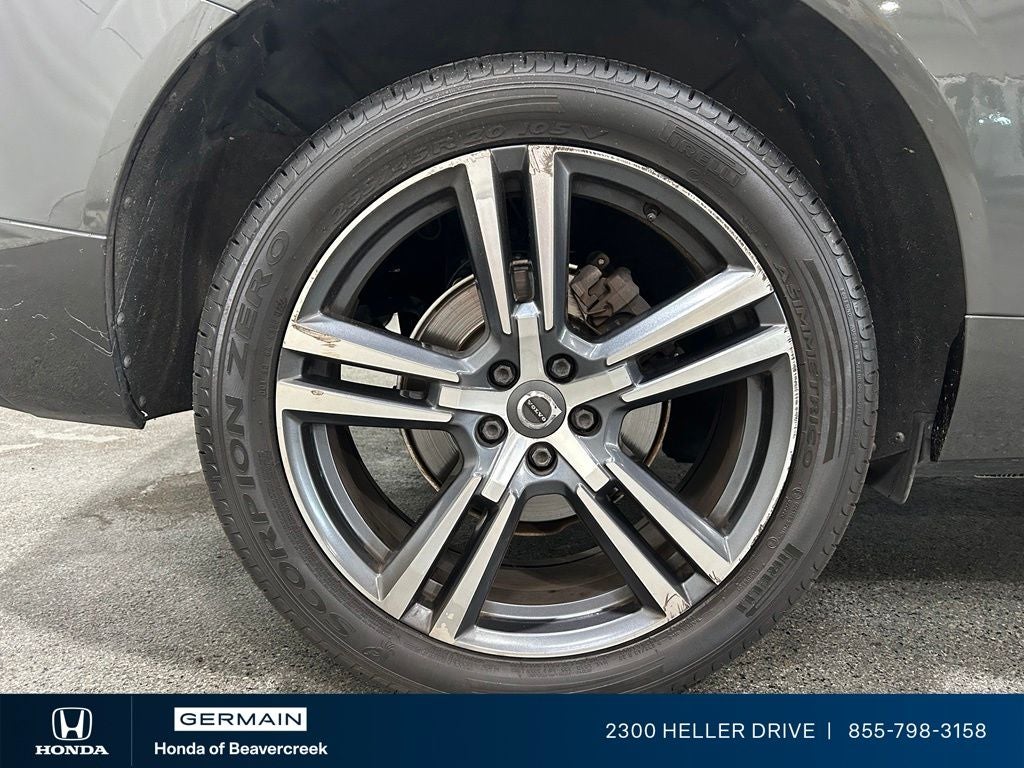 2019 Volvo XC60 T5 Momentum