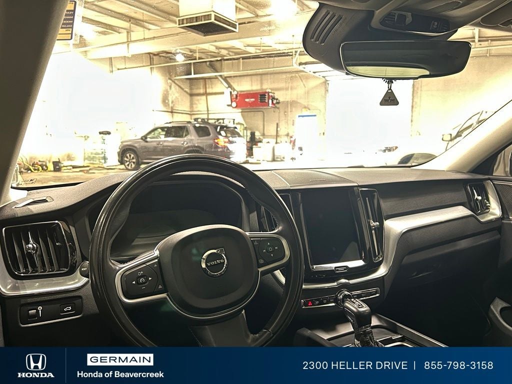 2019 Volvo XC60 T5 Momentum