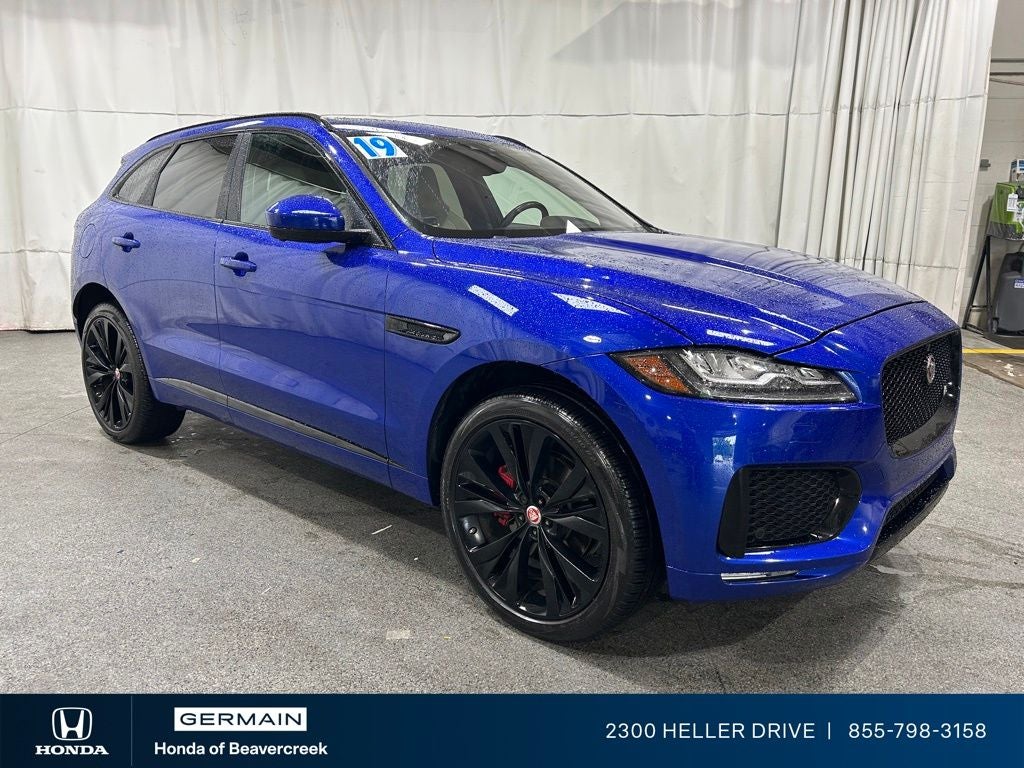2019 Jaguar F-PACE S