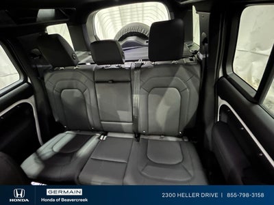 2025 Land Rover Defender 110 S