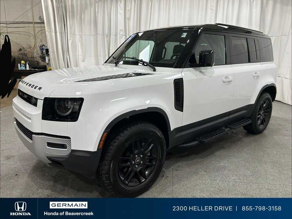 2025 Land Rover Defender 110 S