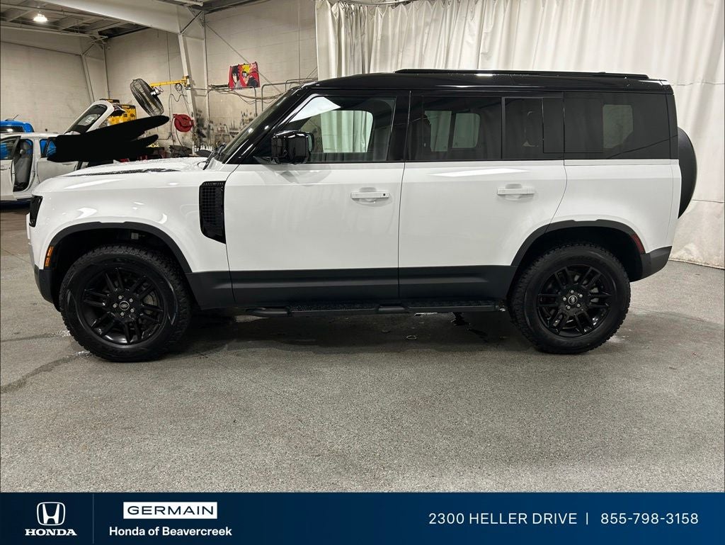 2025 Land Rover Defender 110 S