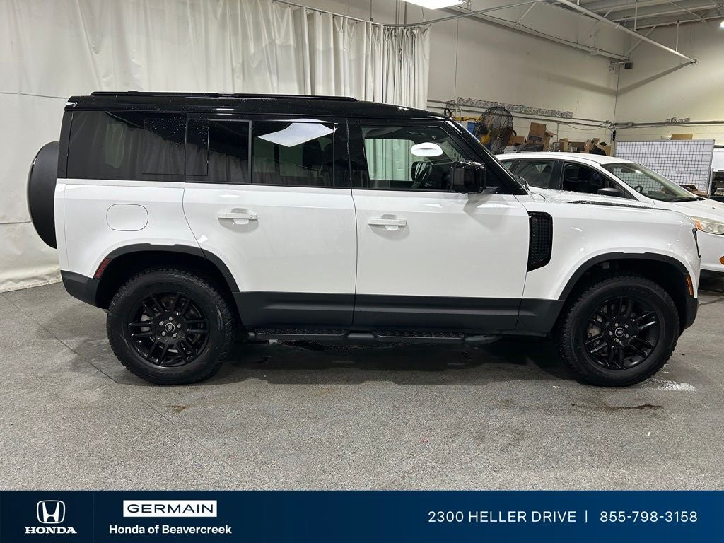 2025 Land Rover Defender 110 S