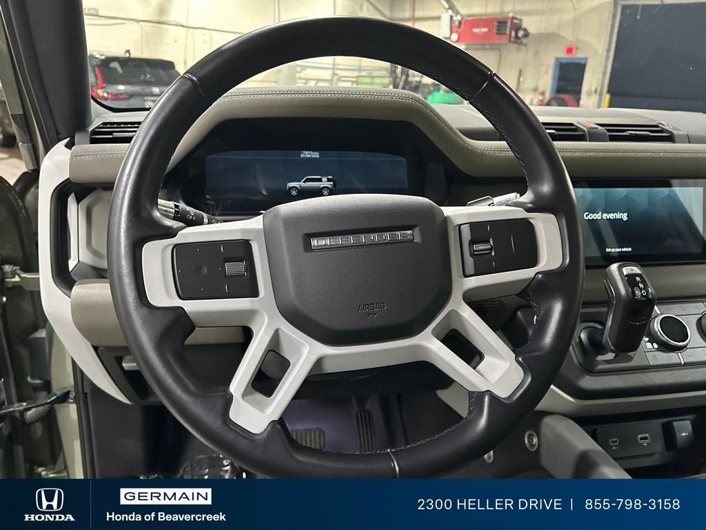 2020 Land Rover Defender 110 SE