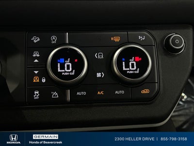 2023 Land Rover Defender 130 SE