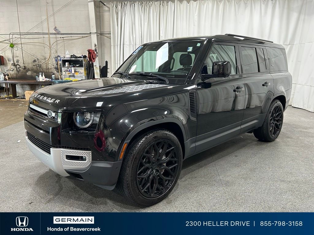 2023 Land Rover Defender 130 SE
