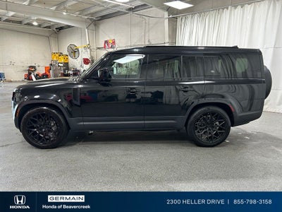 2023 Land Rover Defender 130 SE