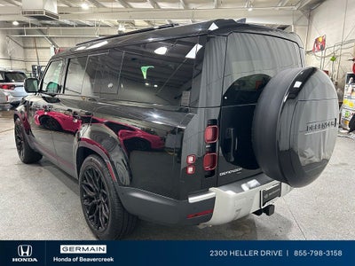 2023 Land Rover Defender 130 SE