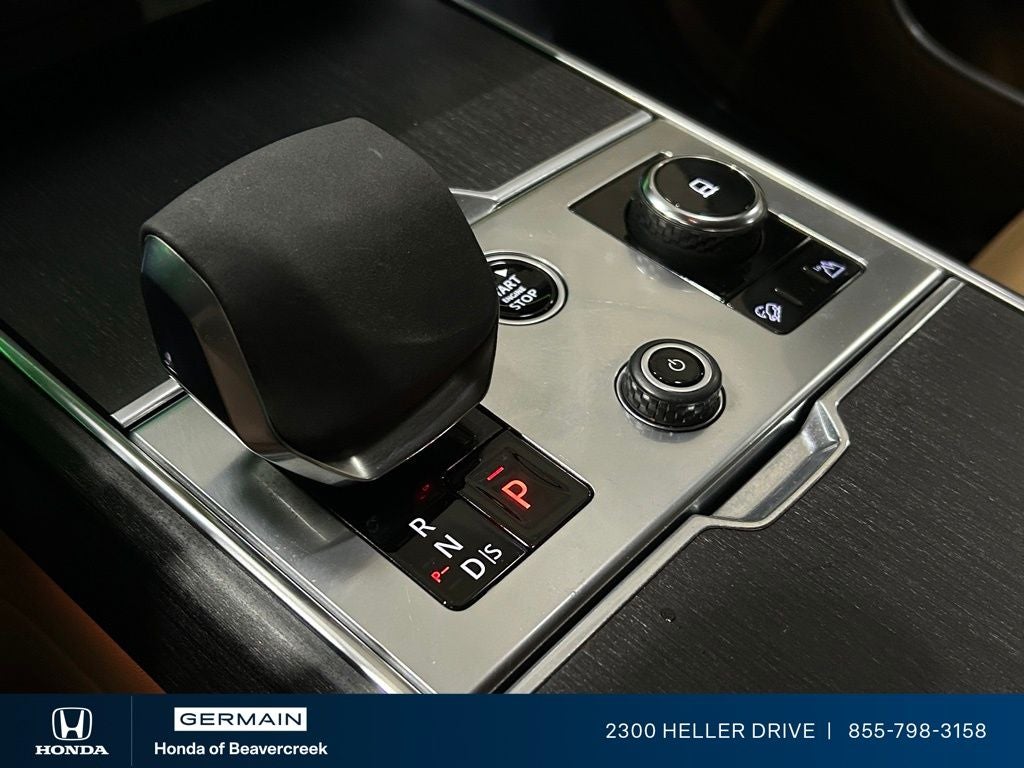 2023 Land Rover Range Rover SE