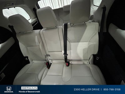 2025 Land Rover Discovery S