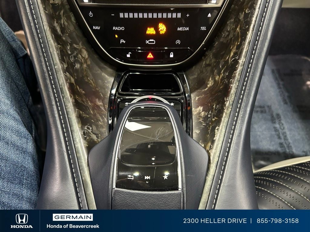 2019 Aston Martin DB11 Base