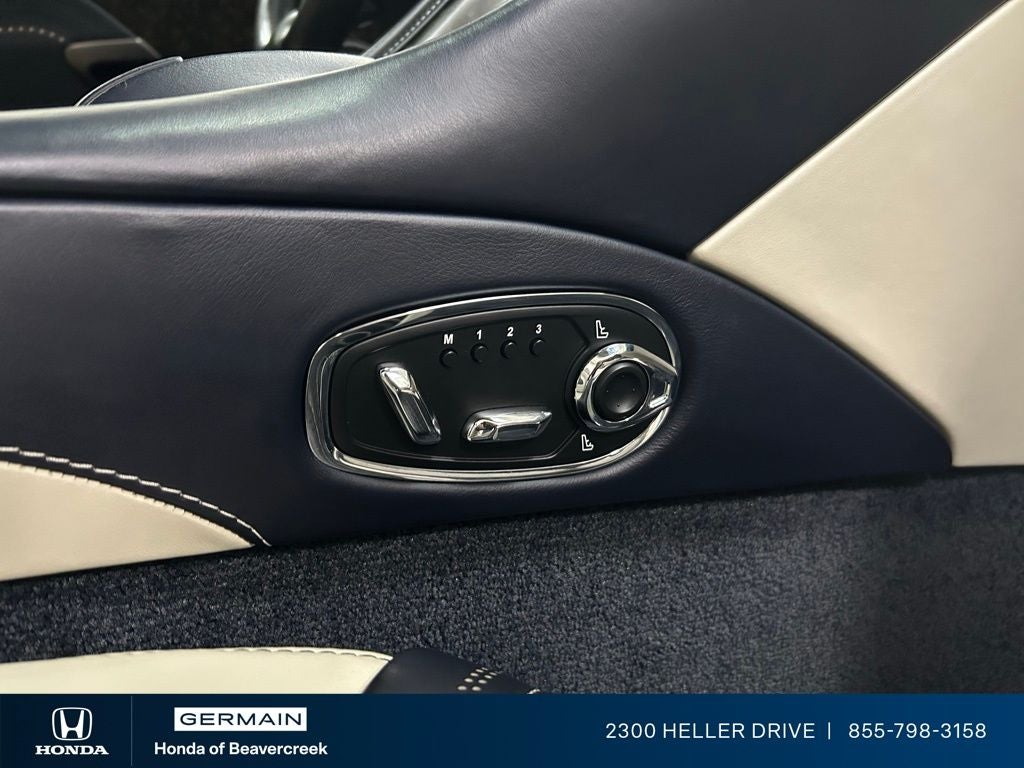 2019 Aston Martin DB11 Base