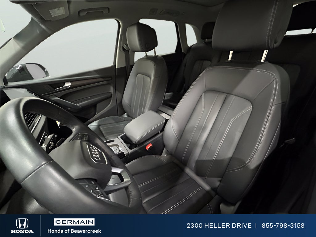 2023 Audi Q5 40 Premium quattro