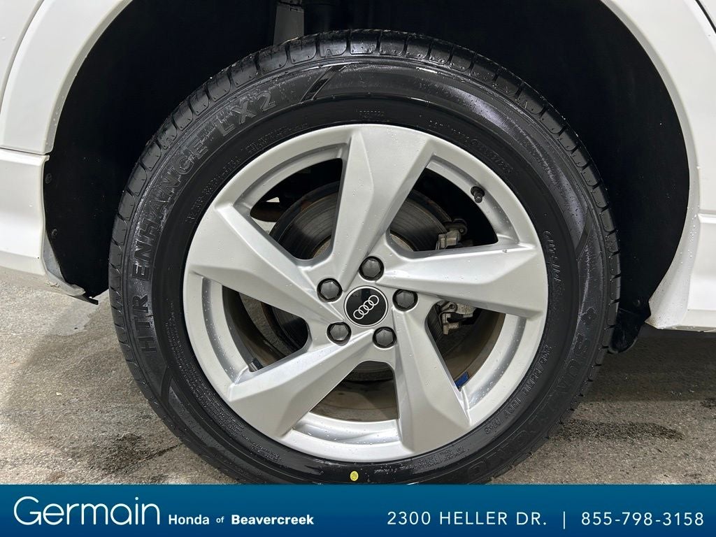 2021 Audi Q3 Premium quattro