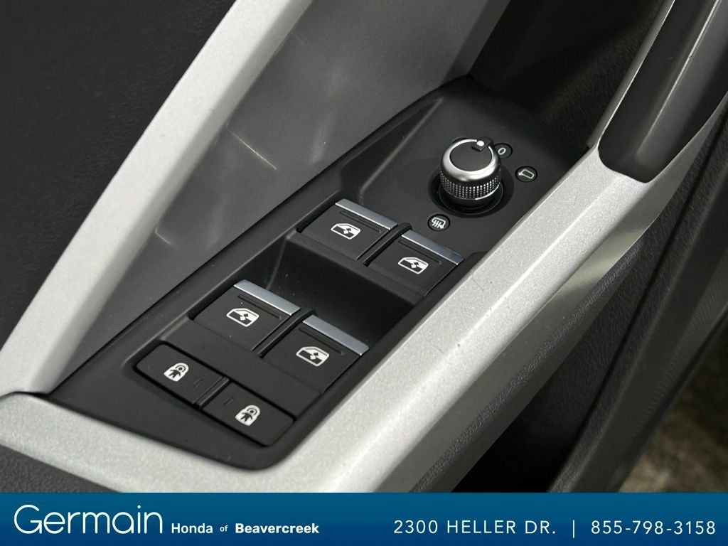 2021 Audi Q3 Premium quattro