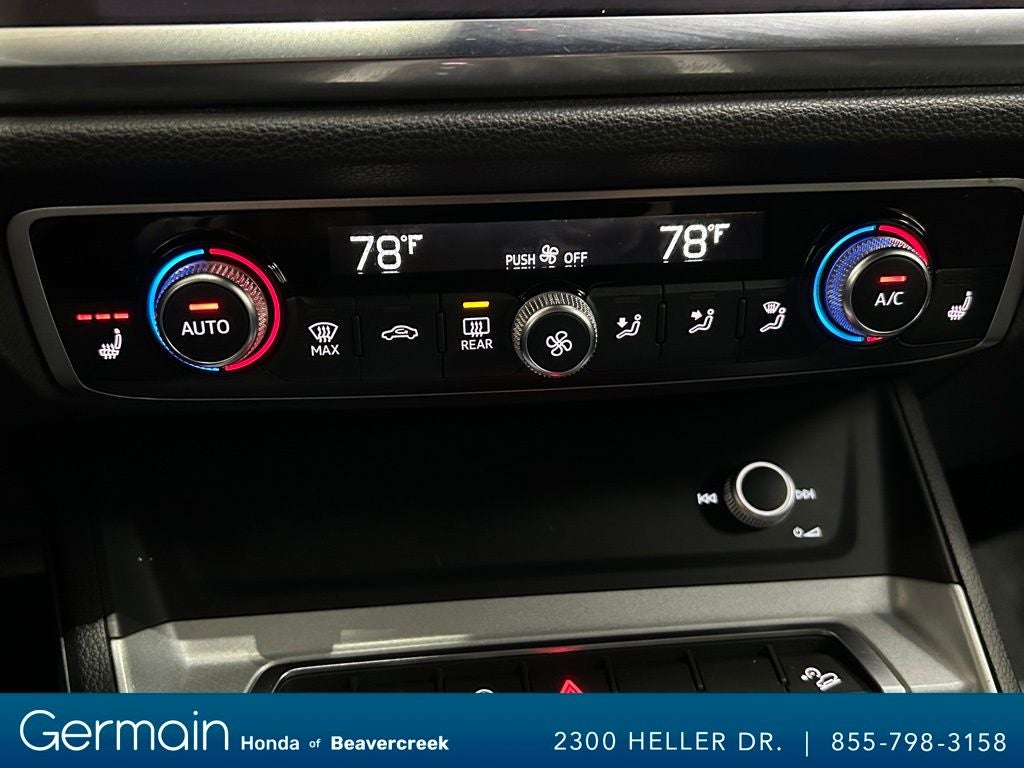 2021 Audi Q3 Premium quattro