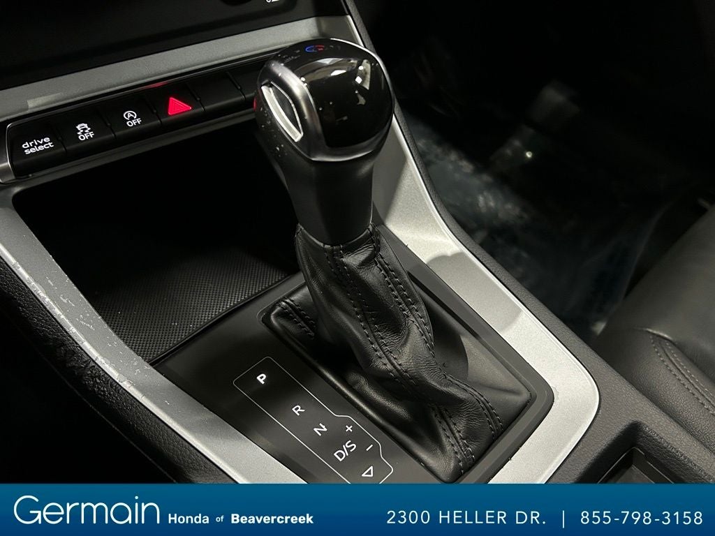 2021 Audi Q3 Premium quattro