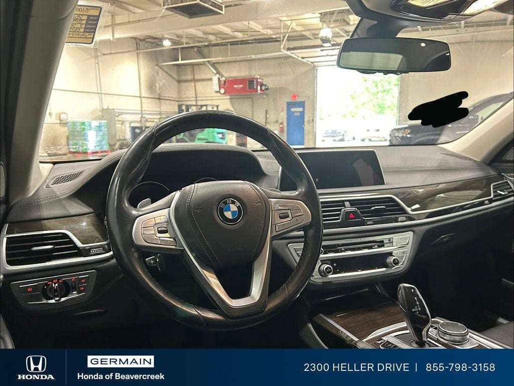 2018 BMW 7 Series 740i