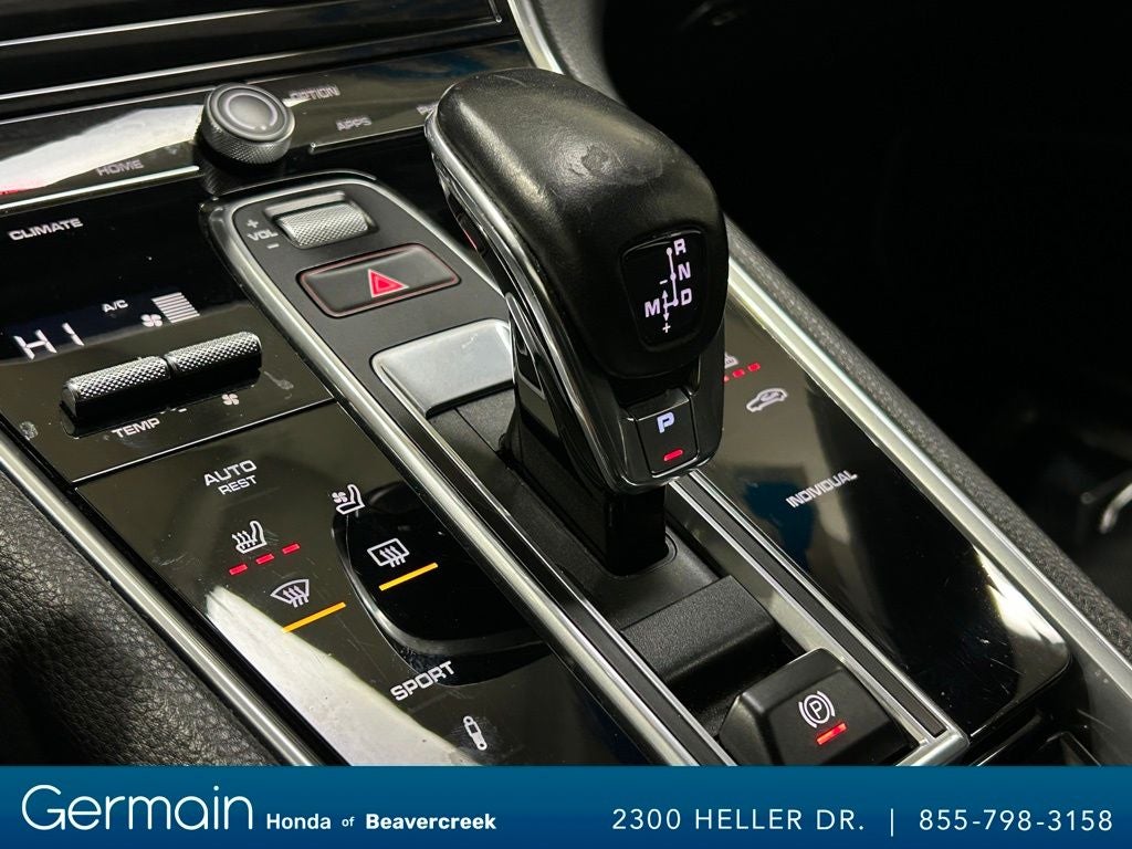 2020 Porsche Panamera Base