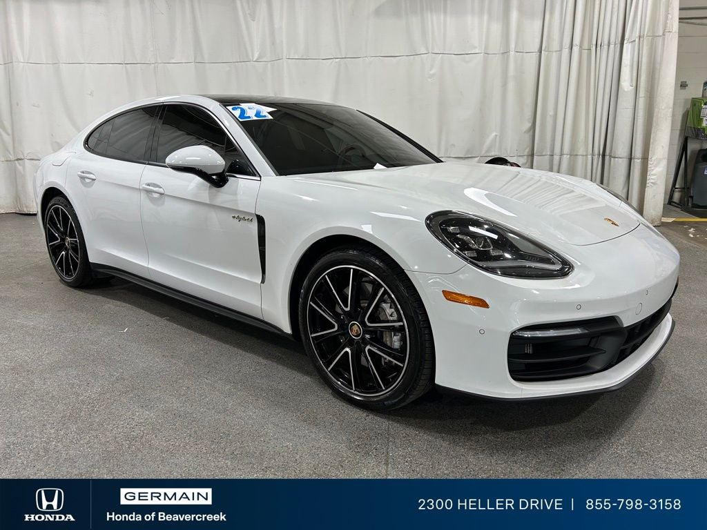 2022 Porsche Panamera E-Hybrid 4