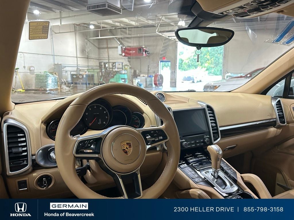 2017 Porsche Cayenne Base
