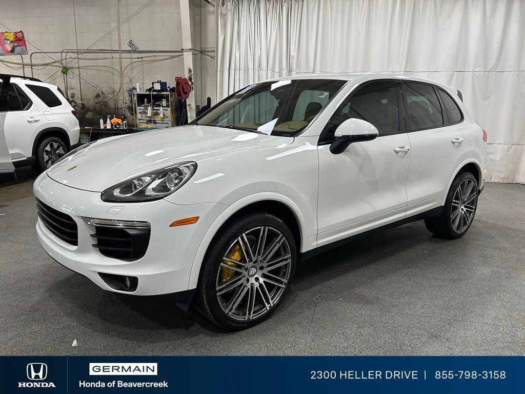 2017 Porsche Cayenne Base