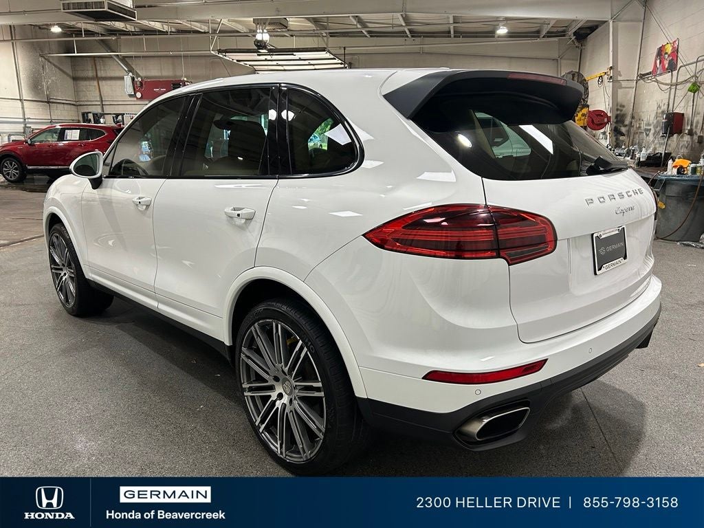 2017 Porsche Cayenne Base