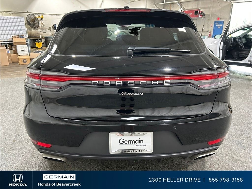 2020 Porsche Macan Base