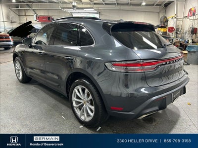 2022 Porsche Macan Base
