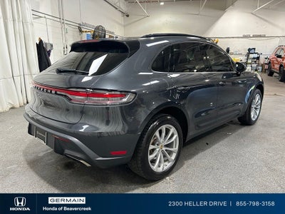 2022 Porsche Macan Base