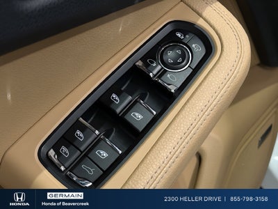 2017 Porsche Macan Base