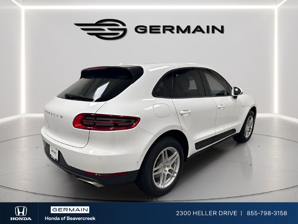 2017 Porsche Macan Base