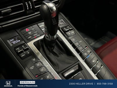 2021 Porsche Macan Base