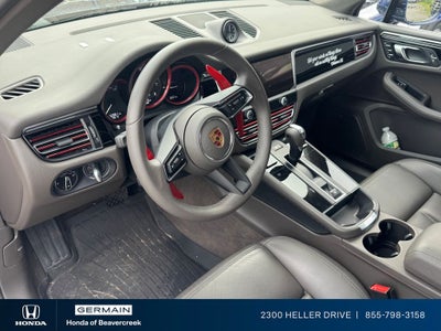 2022 Porsche Macan Base