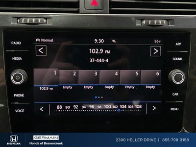 2019 Volkswagen e-Golf SE