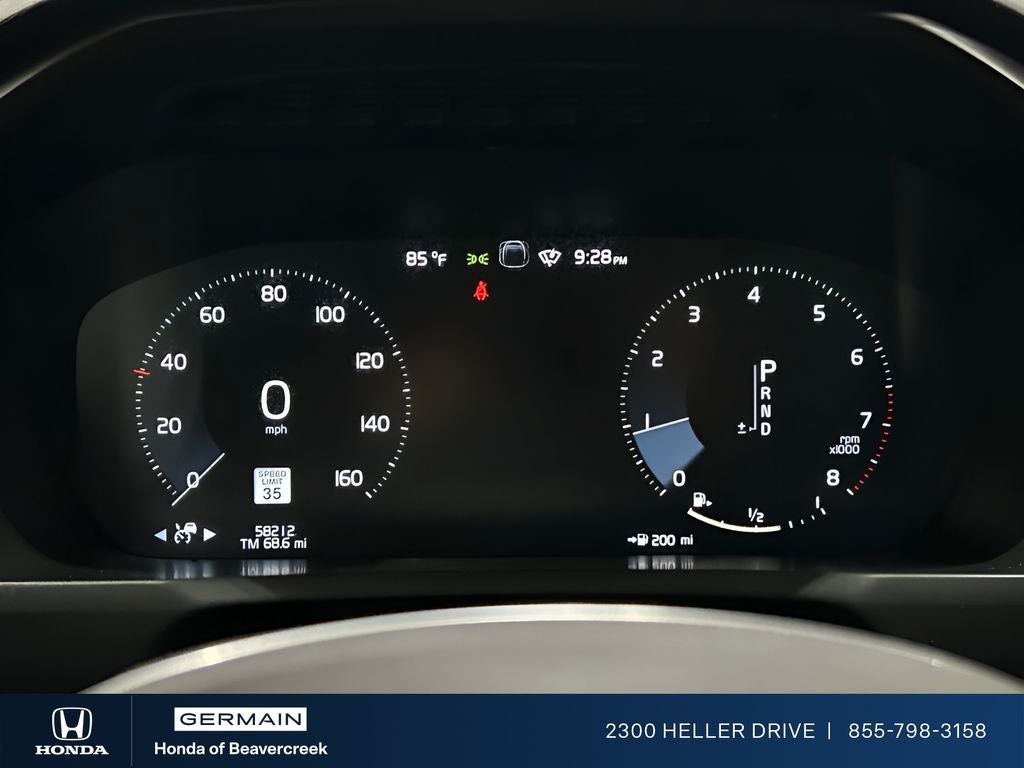 2021 Volvo XC90 T6 Momentum