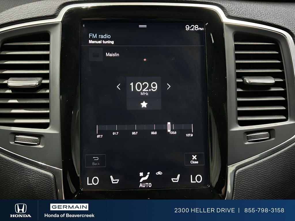 2021 Volvo XC90 T6 Momentum