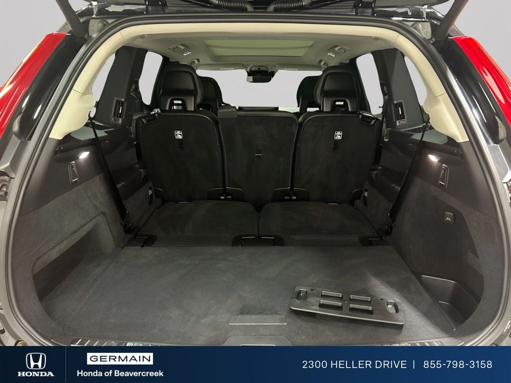 2021 Volvo XC90 T6 Momentum