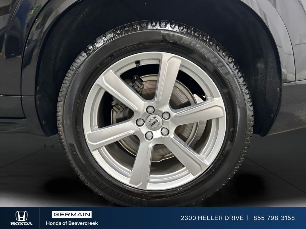 2021 Volvo XC90 T6 Momentum